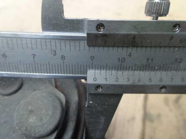 COMPRESSEUR DE CLIMATISATION SUZUKI 1.3 / 1.5 / 1.6 - Vue 3